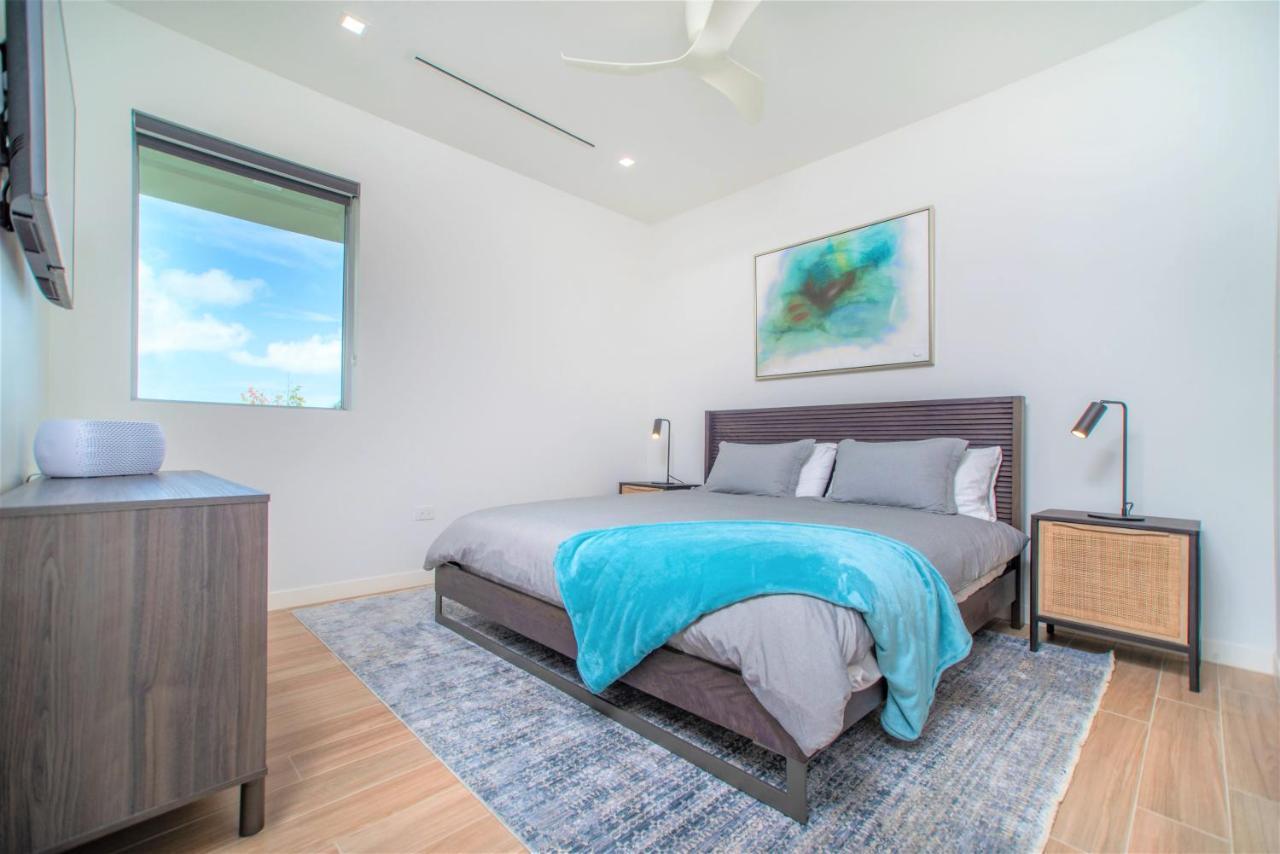 Cayman Luxury Rentals At One Canal Point George Town Extérieur photo