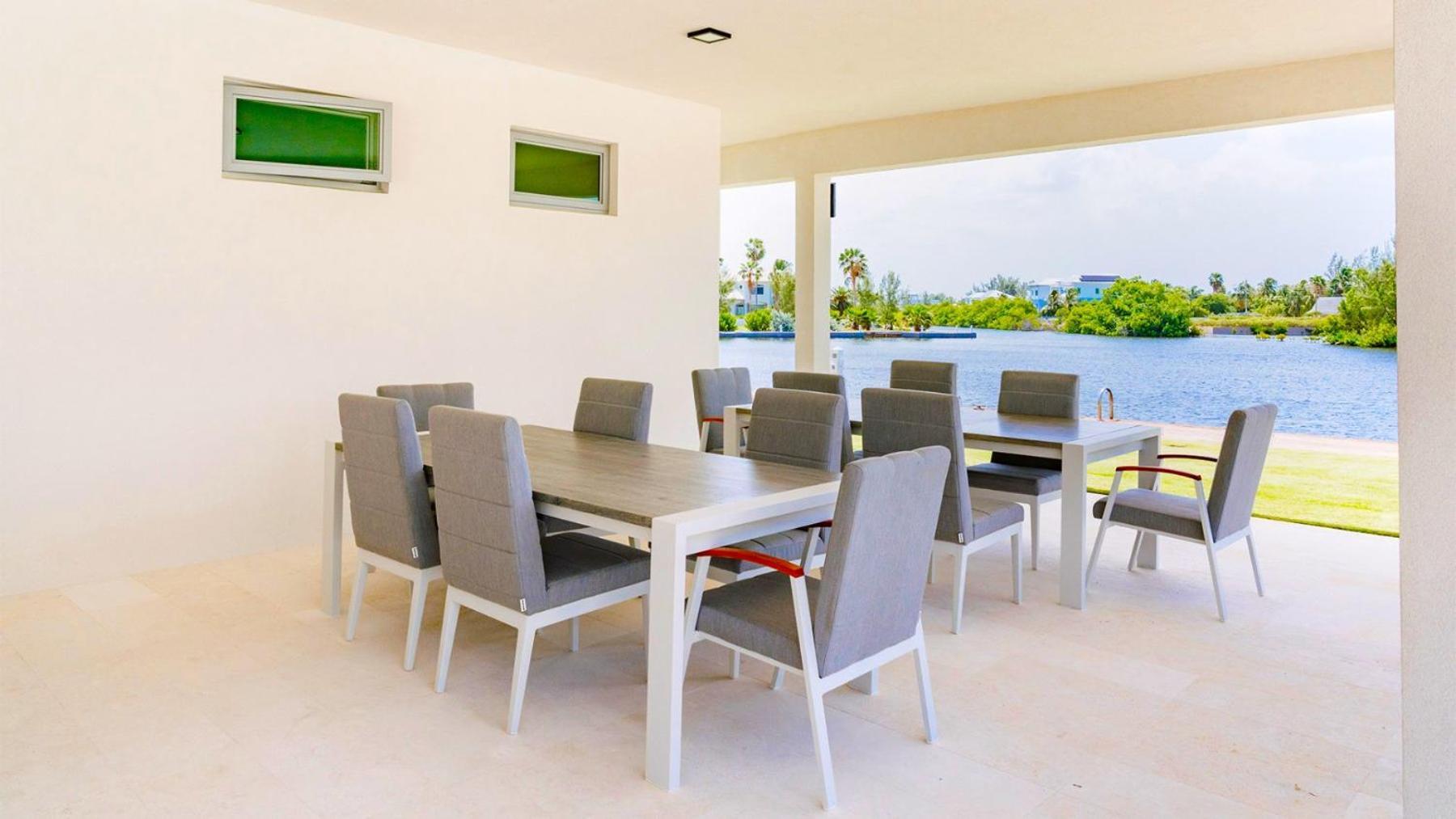 Cayman Luxury Rentals At One Canal Point George Town Extérieur photo