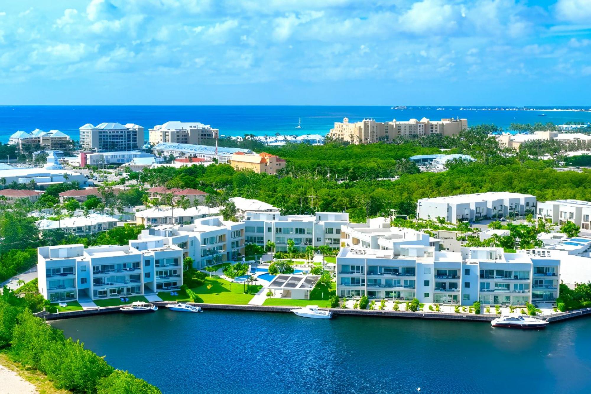 Cayman Luxury Rentals At One Canal Point George Town Extérieur photo