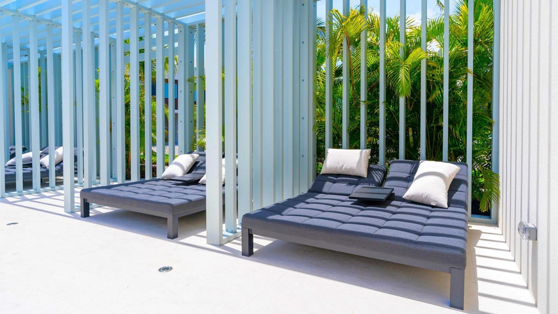 Cayman Luxury Rentals At One Canal Point George Town Extérieur photo