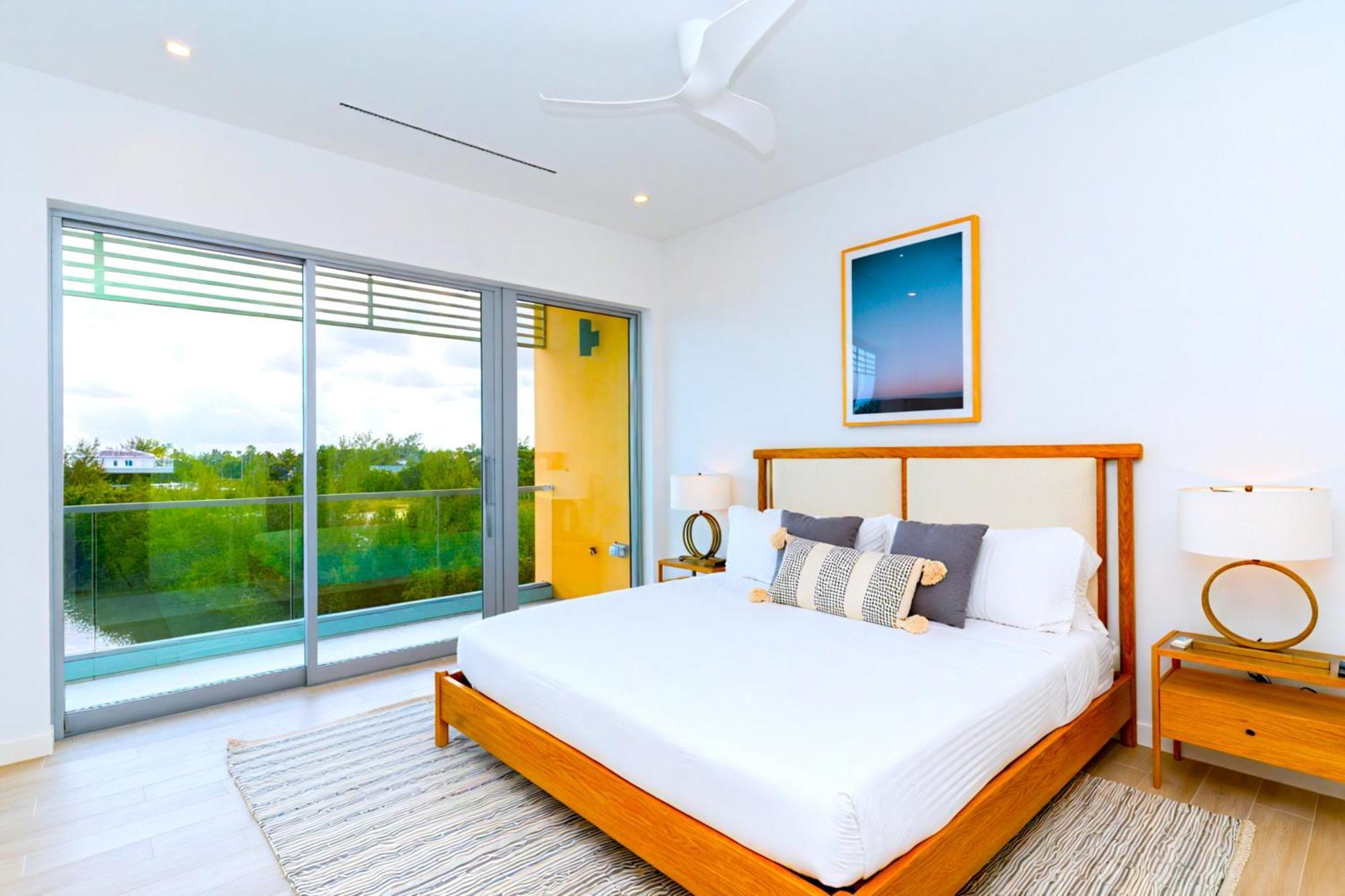 Cayman Luxury Rentals At One Canal Point George Town Extérieur photo